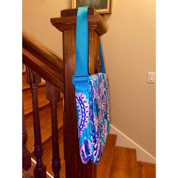 Vera Bradley Lighten Up Messenger Bag Waikiki Blue - Picture 3 of 11